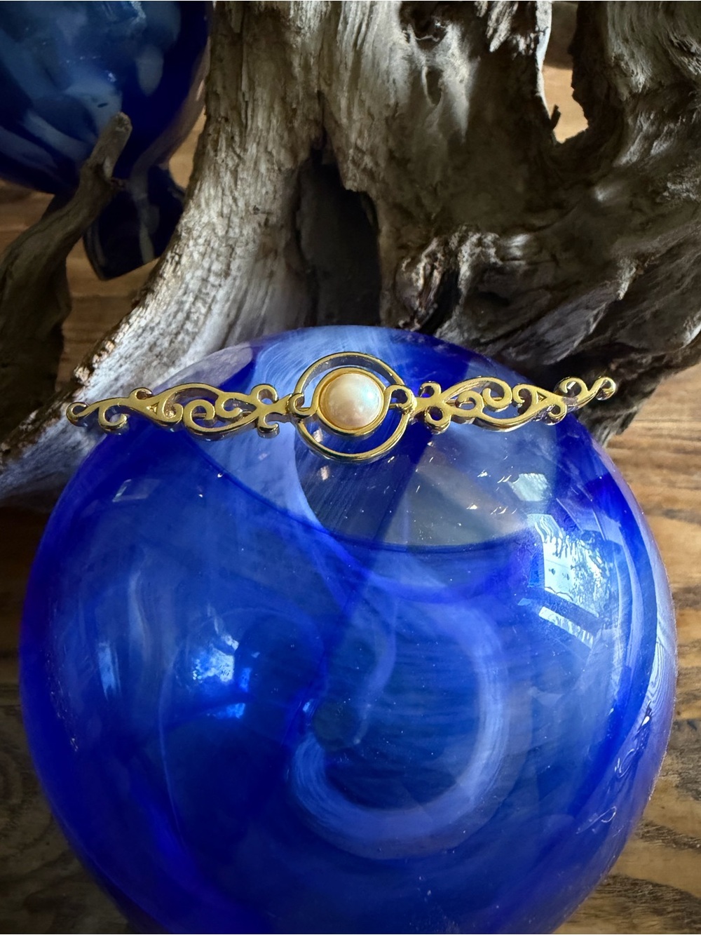 Monet vintage brooch
